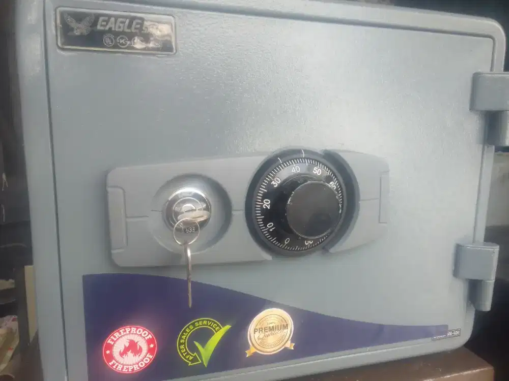 Jual murah Brankas untuk keamanan dokumen penting anda