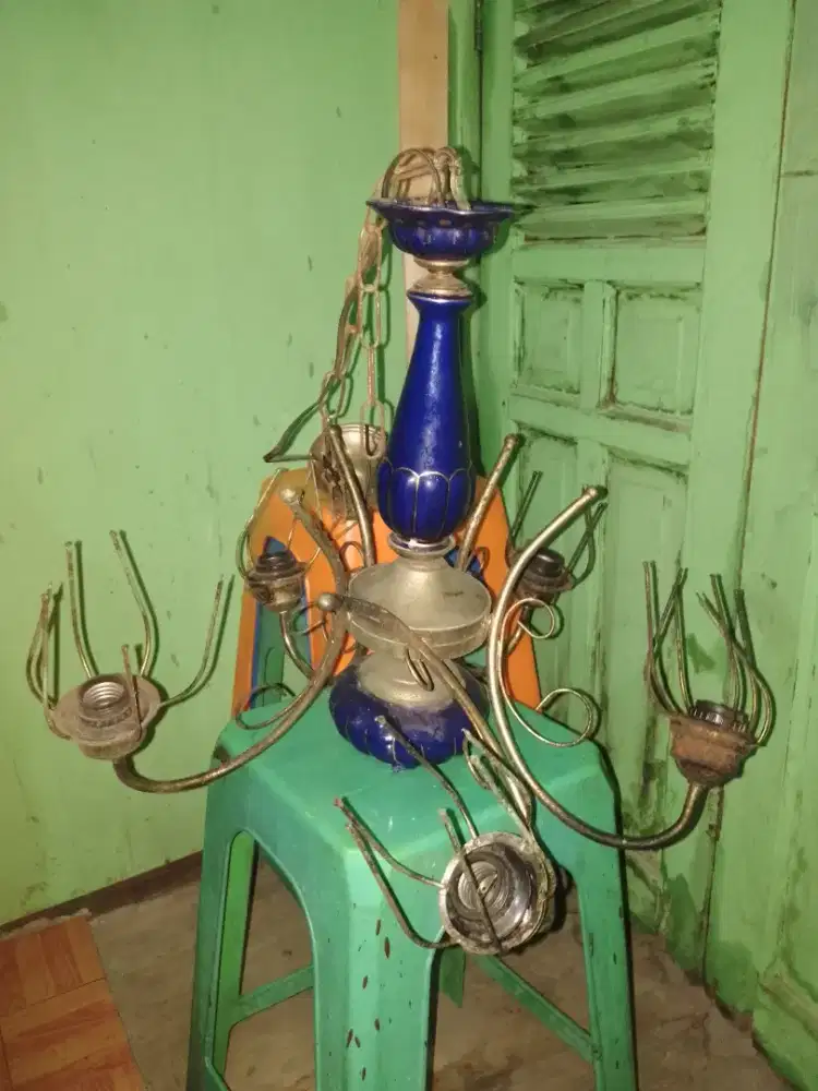 Lampu gantung jadul
