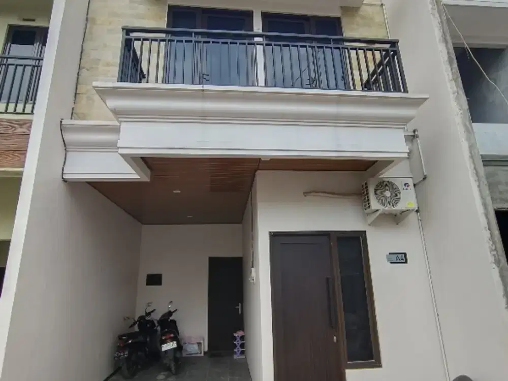 Rumah jakarta timur 2kt 2km 2 lantai 750 jutaan cash kpr