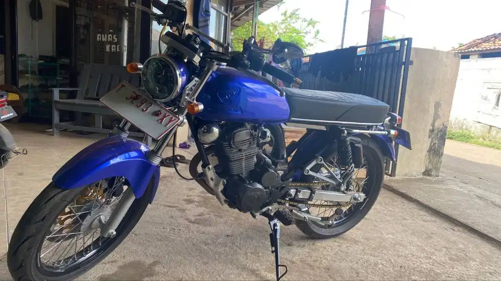 Cb 100 full modif