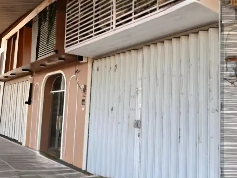 Dijual ruko di Loop Graha Family lokasi strategis