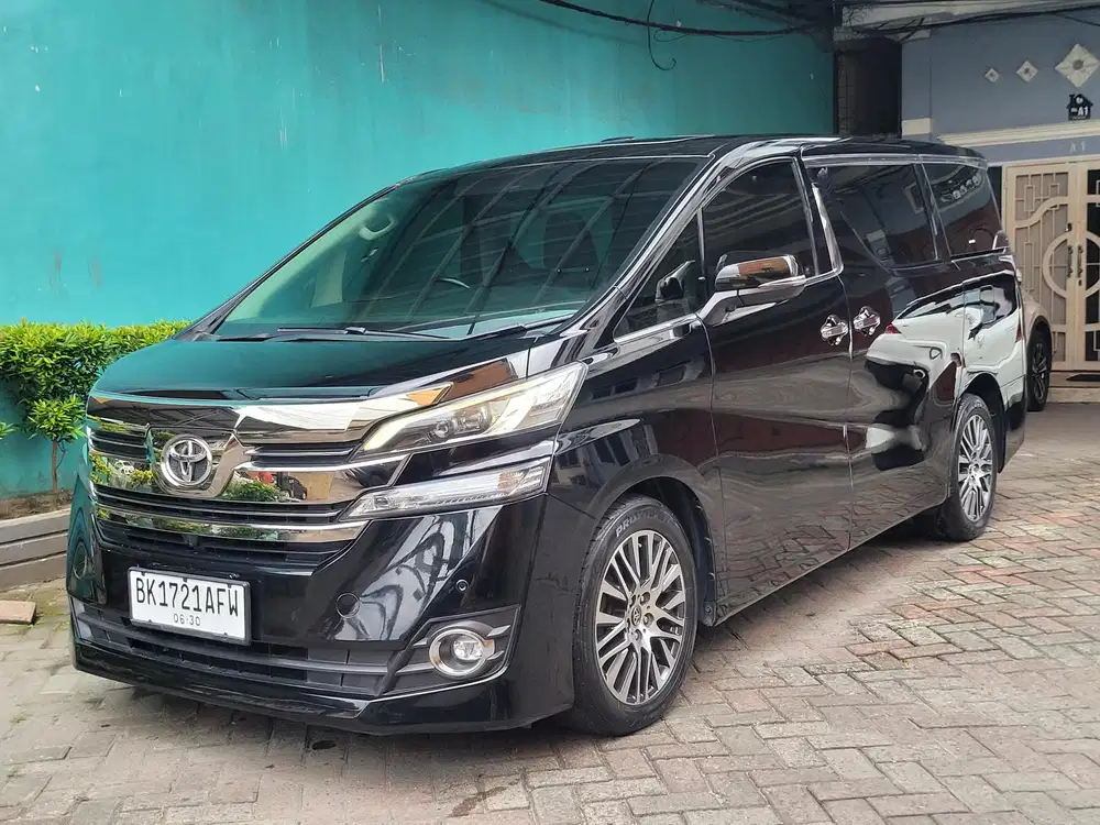 Toyota Alphard 2015 Bensin