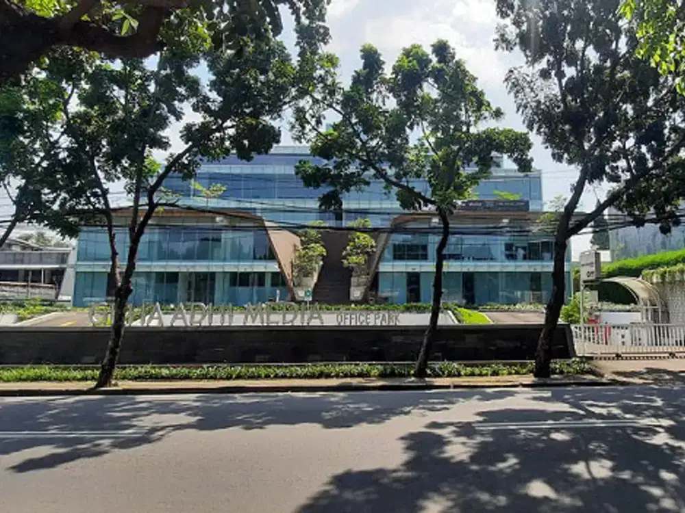 Disewakan Office Space,  Luas 301m2 di  Graha Adhi Media , Bintaro