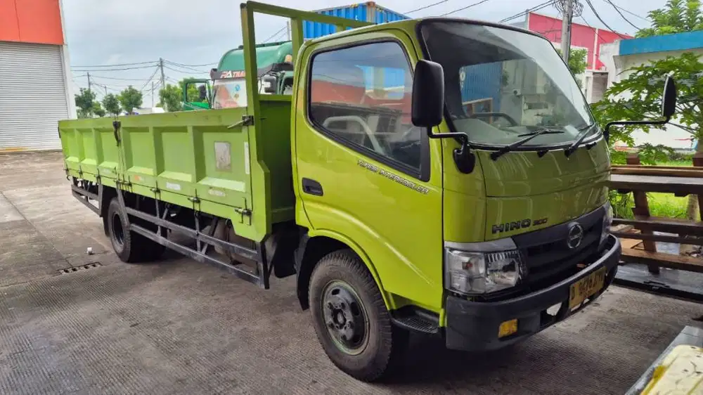 Hino Dutro 130MDL Tahun 2019