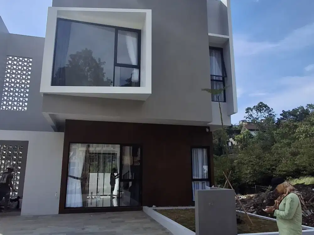 Rumah full furnished siap huni di dago bandung dekat ITB, UNPAR