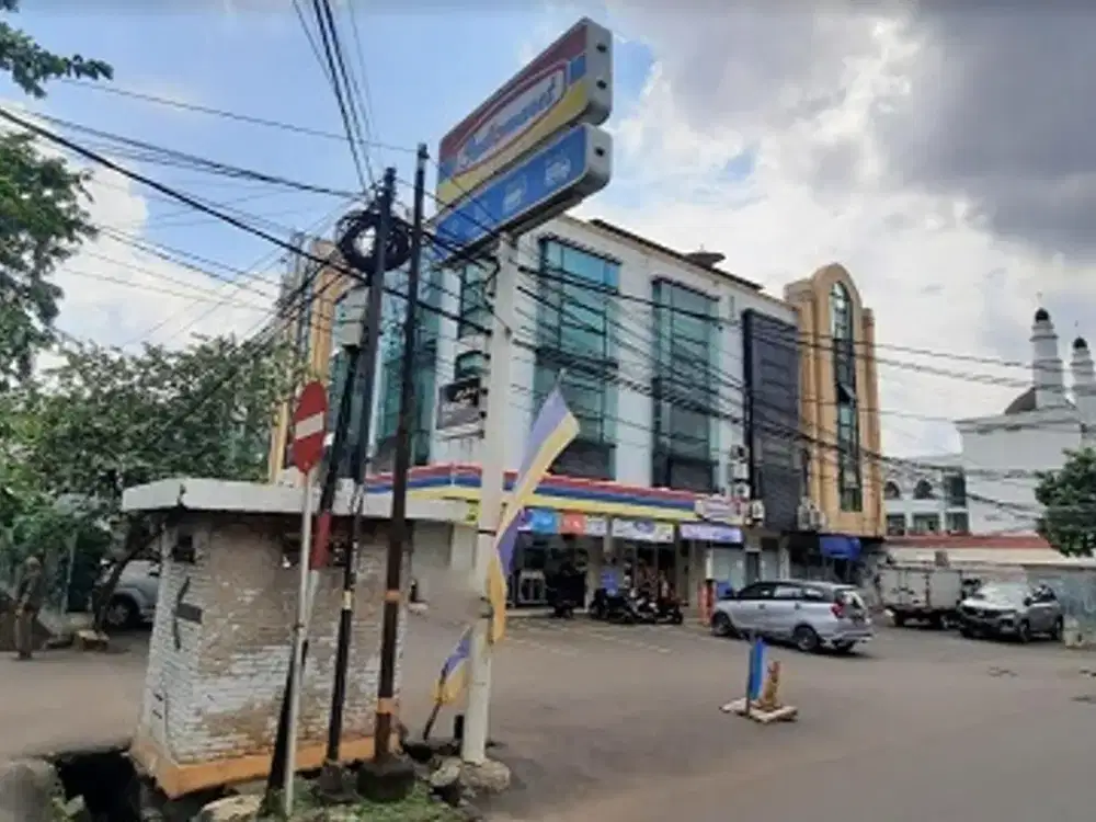 Sewa  Ruko  3,5 Lantai  Jl.Bekasi Timur 9, Jatinegara, Jakarta Timur