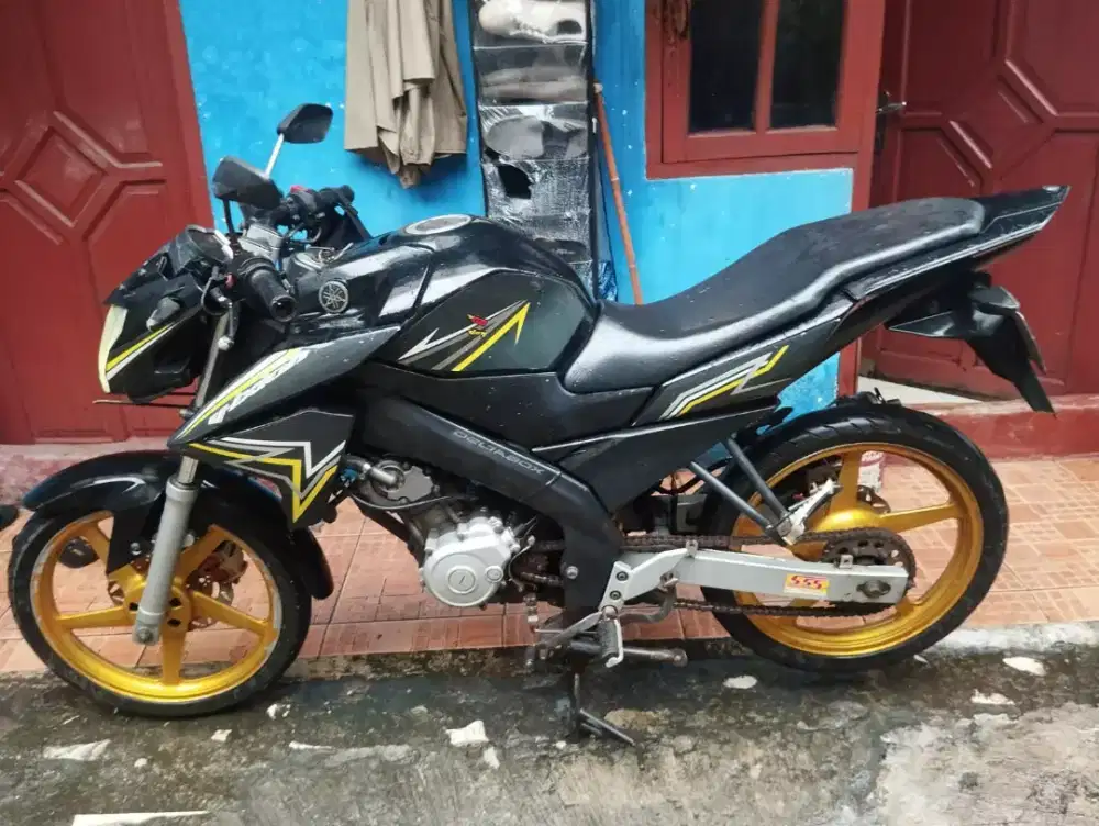 Jual aja Vixion