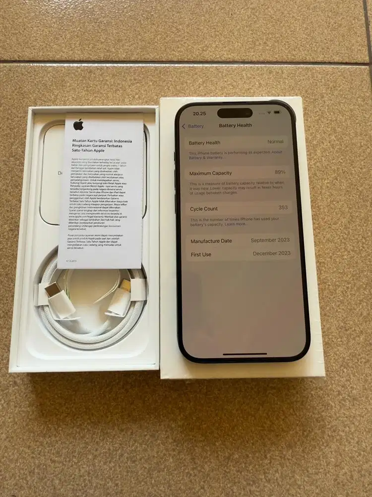 Dijual iphone 15 pro 512gb