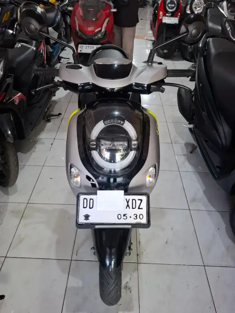 Honda Scoopy new 110cc 2025 hitam silver