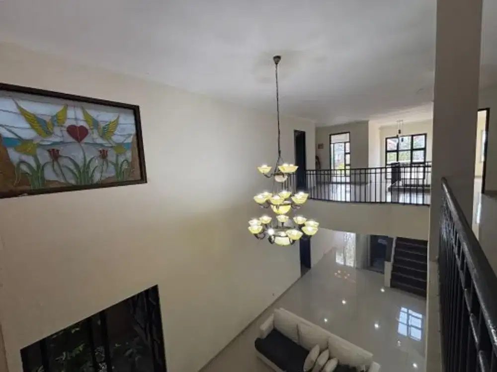 Dijual Rumah Cluster Bima Buana, Dukuh Bima, Siap Huni dan Terawat, 2 Lantai Luas 162m2, 4 Kamar Tidur, Carpot 3 Mobil, SHM, Bisa KPR, Tambun Selatan