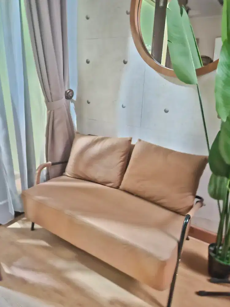 Jual Sofa Empuk dgn Besi hitam