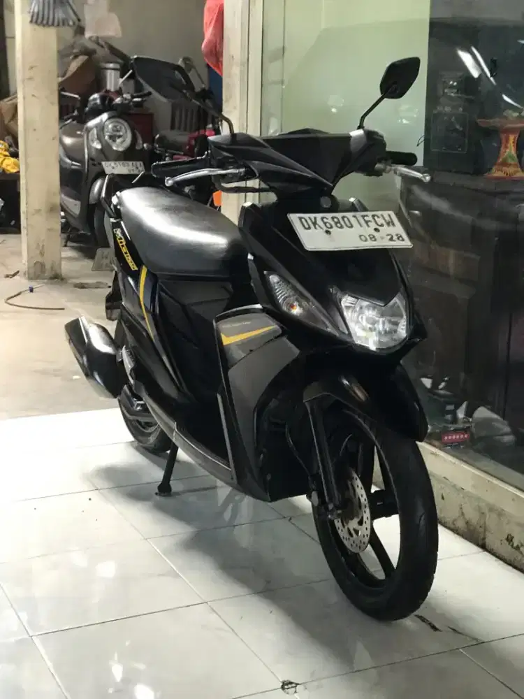 DP 500K/ BUNGA MENURUN 2% / YAMAHA MIO M3 TAHUN 2018