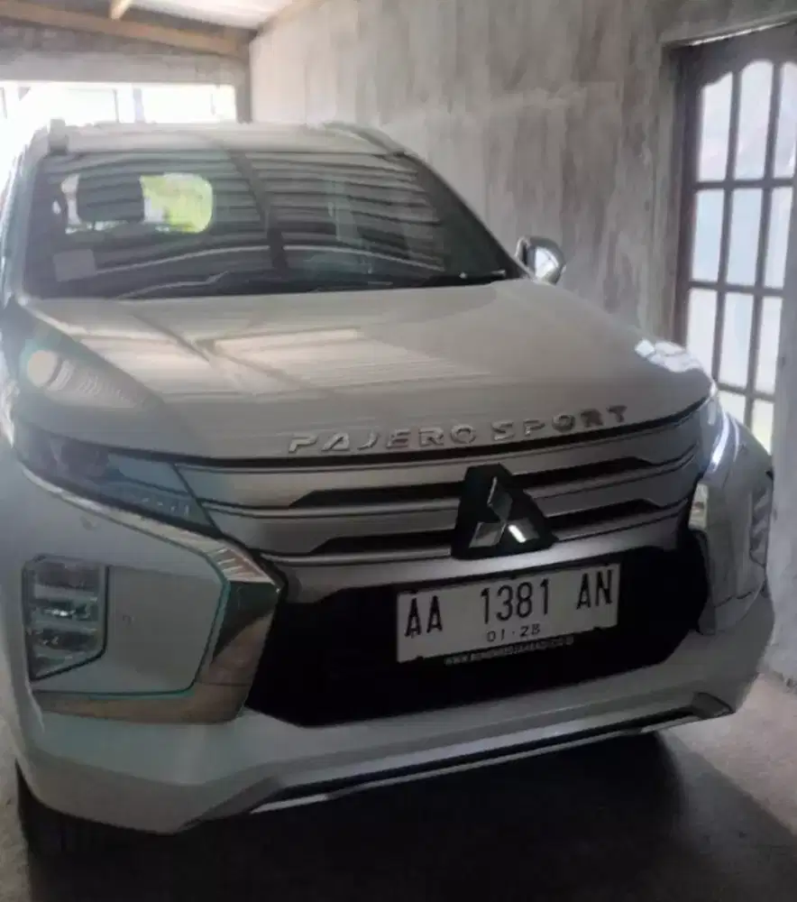 Pajero DAKAR super istimewa like new