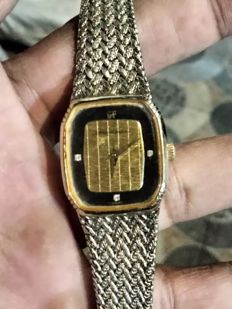 jam tangan cewek