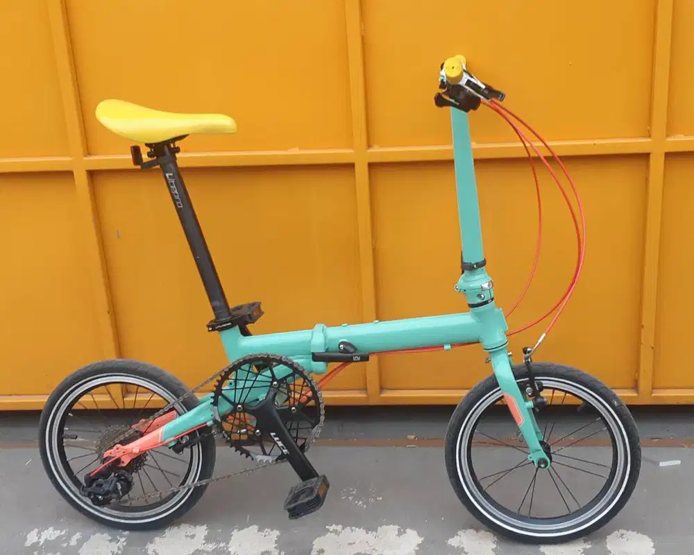 Sepeda Lipat  merk Camp Hazy, 9 speeds, Crank HT2 56T