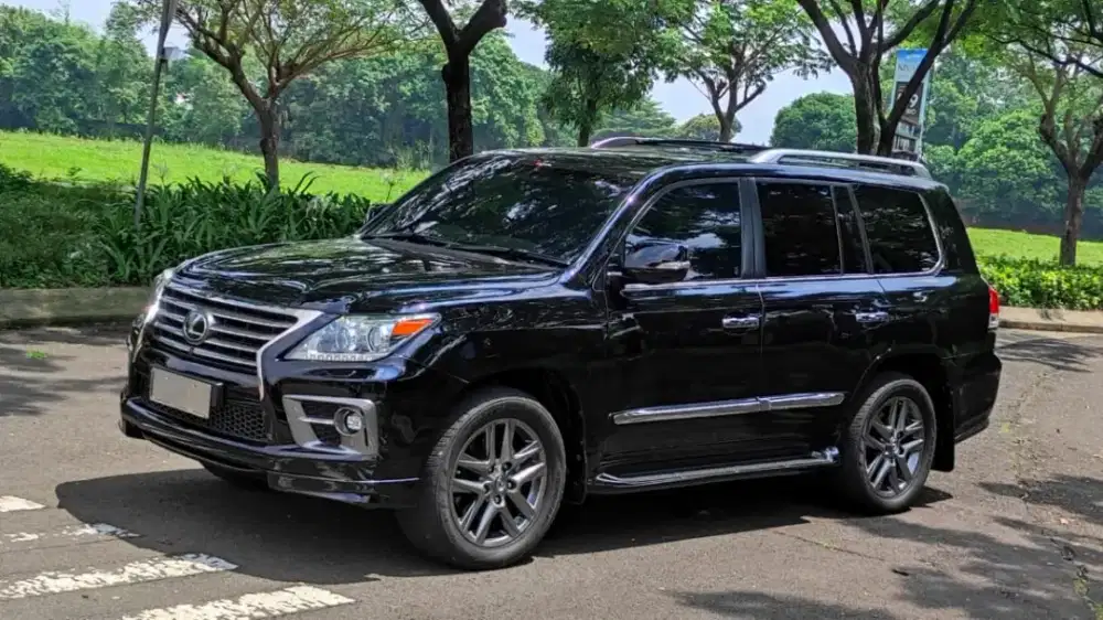 Lexus LX570 F-sport 2014 low odo antik