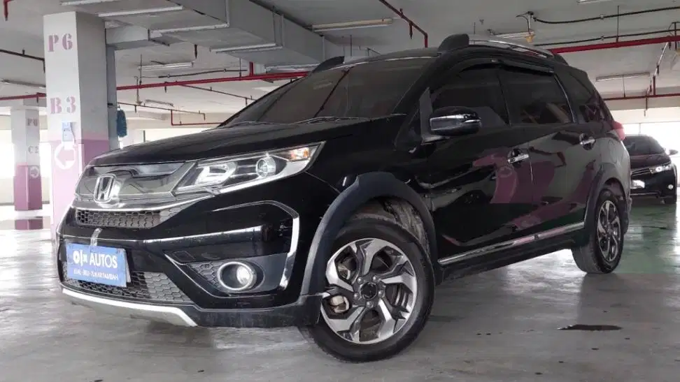 Honda BRV  1.5 E Bensin-MT 2017 Hitam