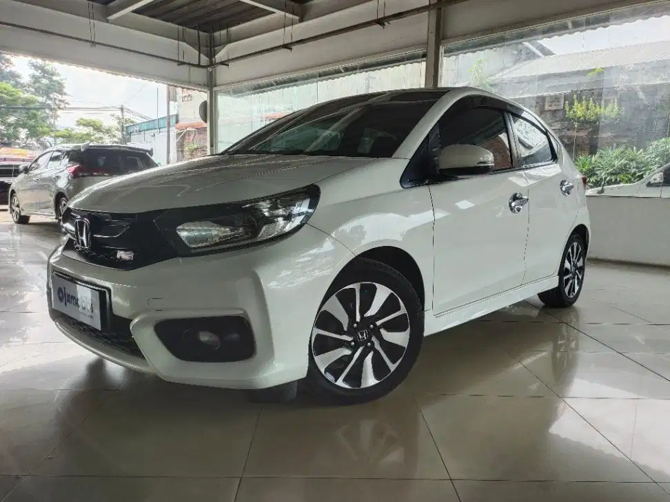 Honda Brio  1.2 RS Bensin-MT 2019 Putih