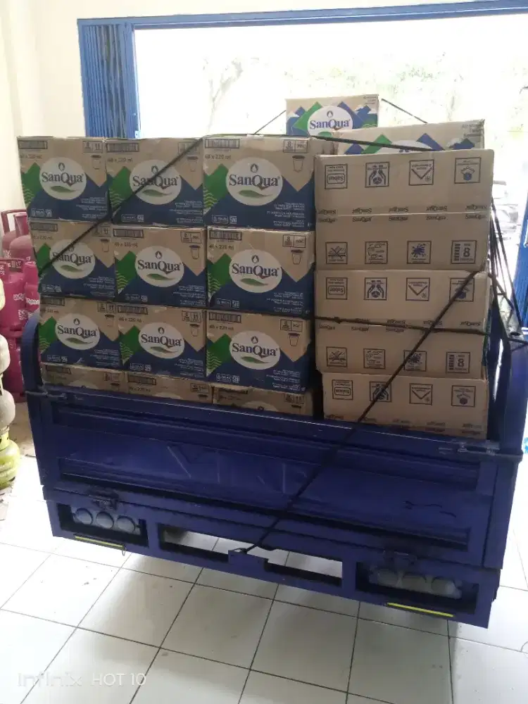 Butuh 1 orang yang sudah pengalaman untuk kerja di toko air