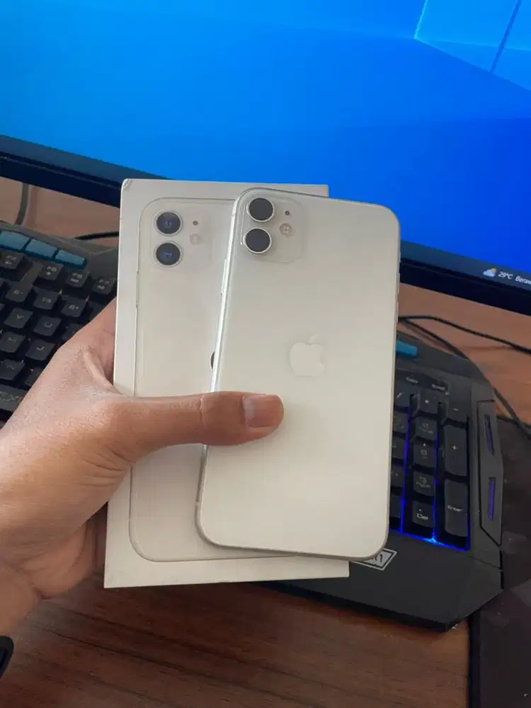 iphone 11 64Gb ibox
