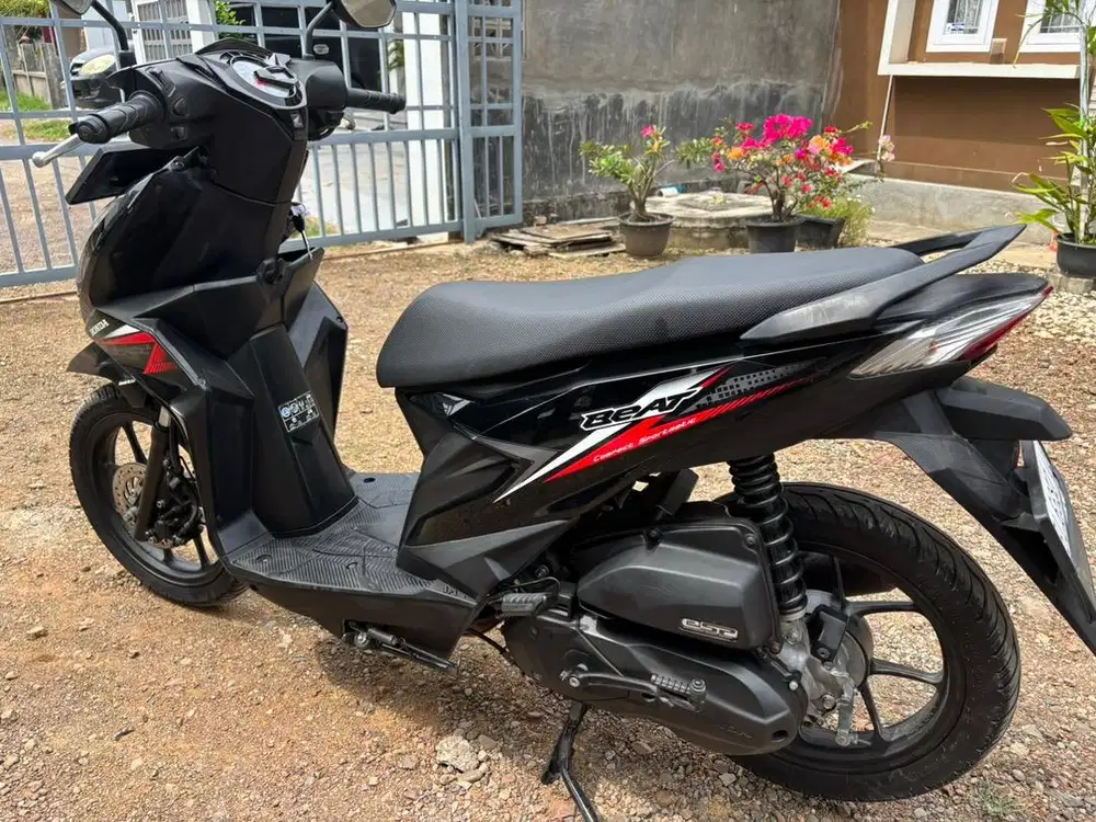 Jual beat 2021 warna hitam