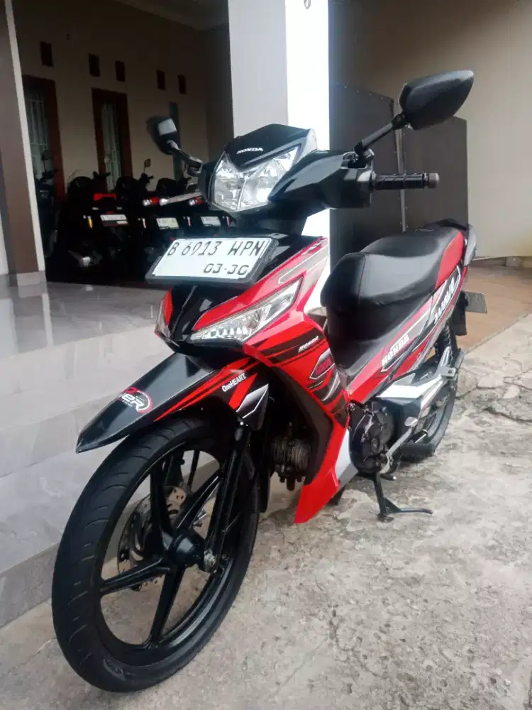 LOW KM! NEW HONDA SUPRA X 125 DD 2017 PAJAK PANJANG KAYA BARU
