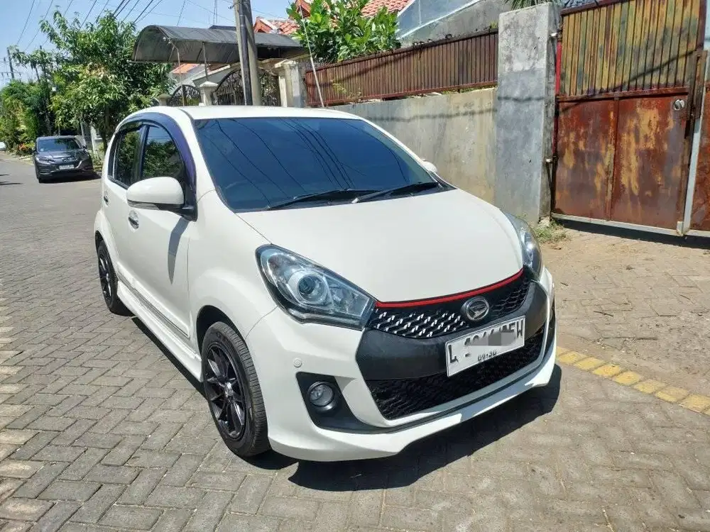 Daihatsu Sirion 1.3 M Bensin Manual/Mt 2015 TDP 15 Jt Langsung Proses