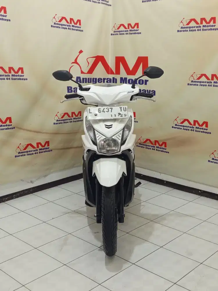 Honda Beat FI Tahun 2014 warna Putih