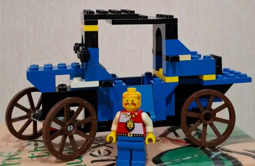 Lego castle - Royal king carriage