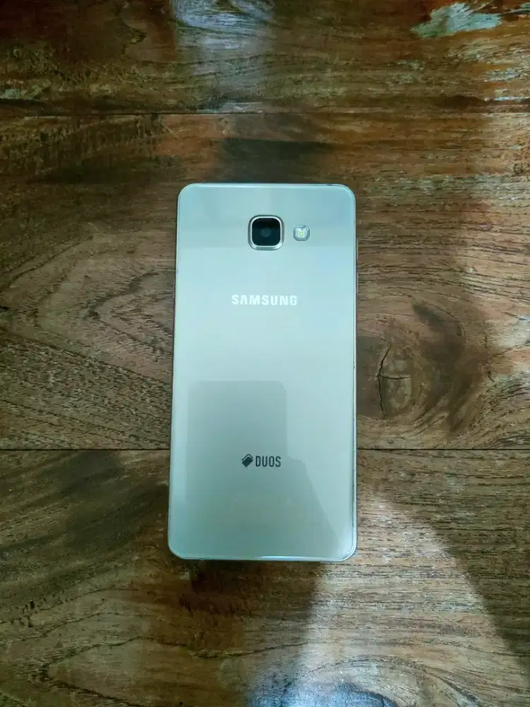 Samsung A7 (2016) 3/16gb Second (SEIN)