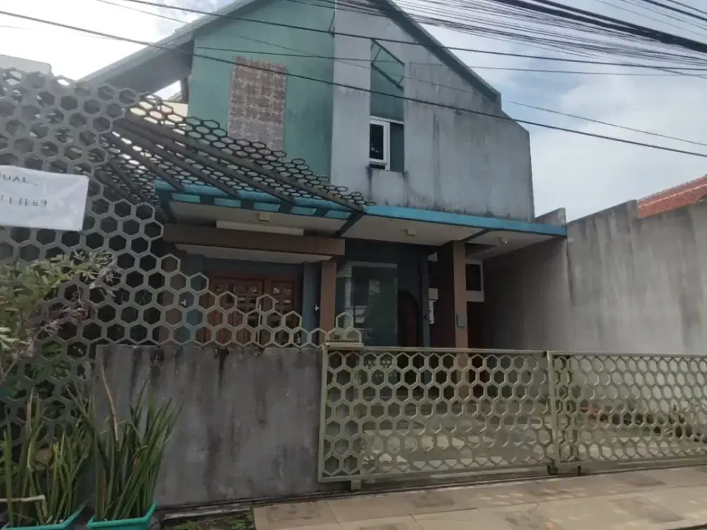 DIJUAL RUMAH DI HANG LEKIR DI KEBAYORAN BARU!
