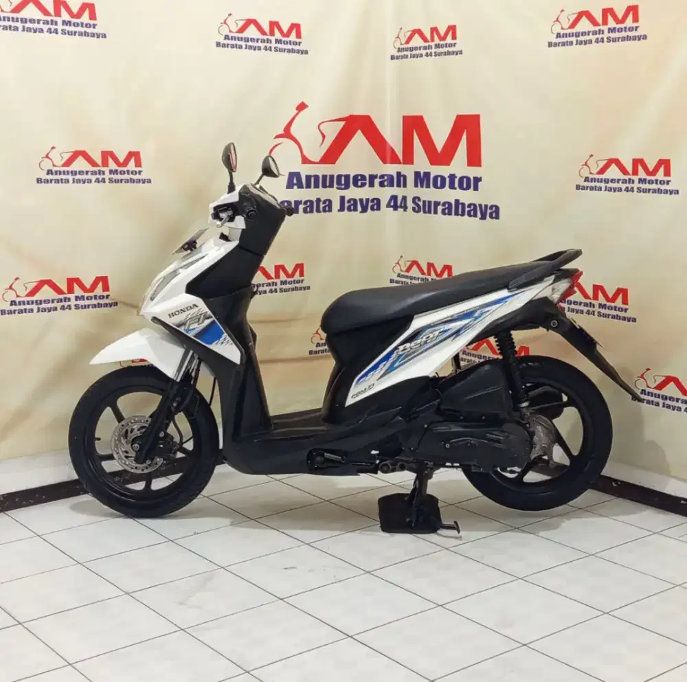 Honda Beat FI Tahun 2014 warna Putih #am barata