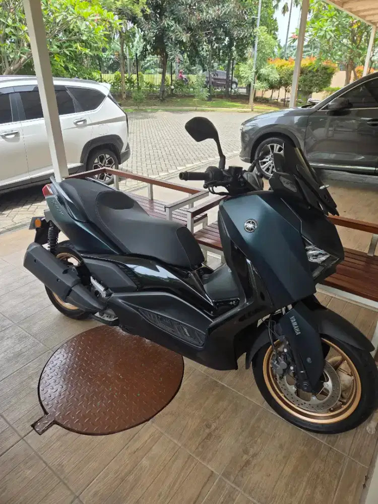 Yamaha Xmax 2023