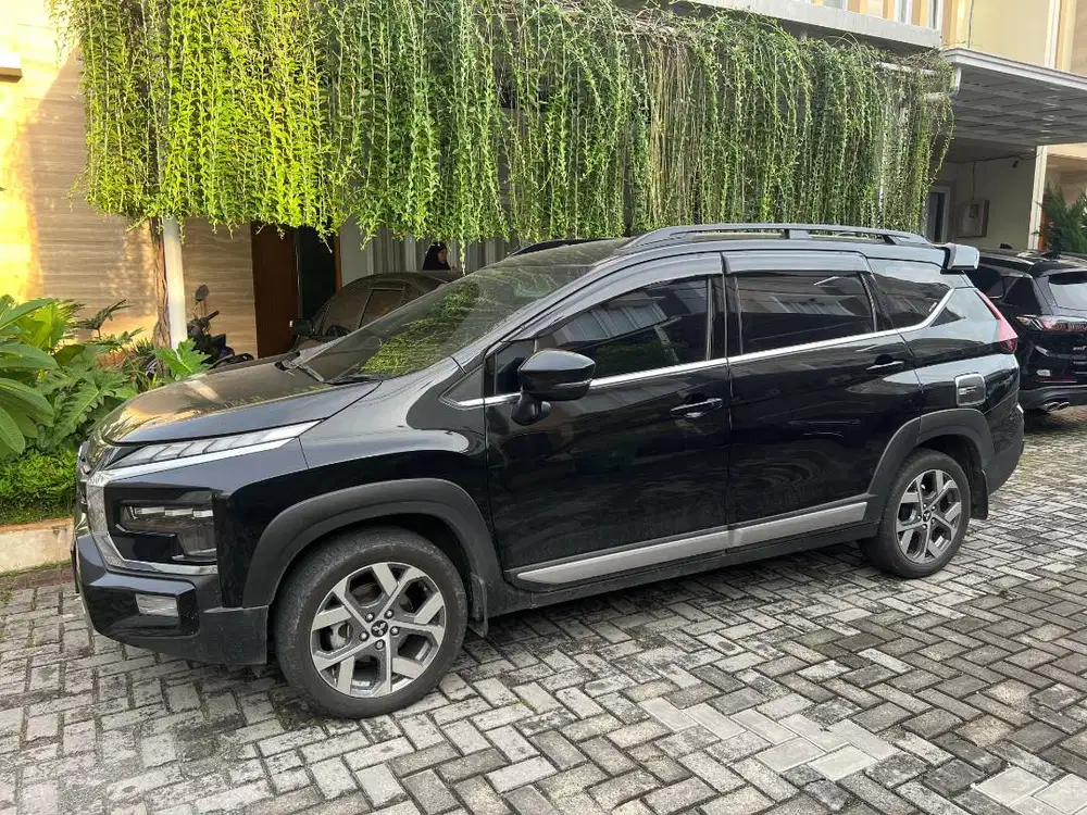 Mitsubishi Xpander Cross Ultimate Premium Package Second