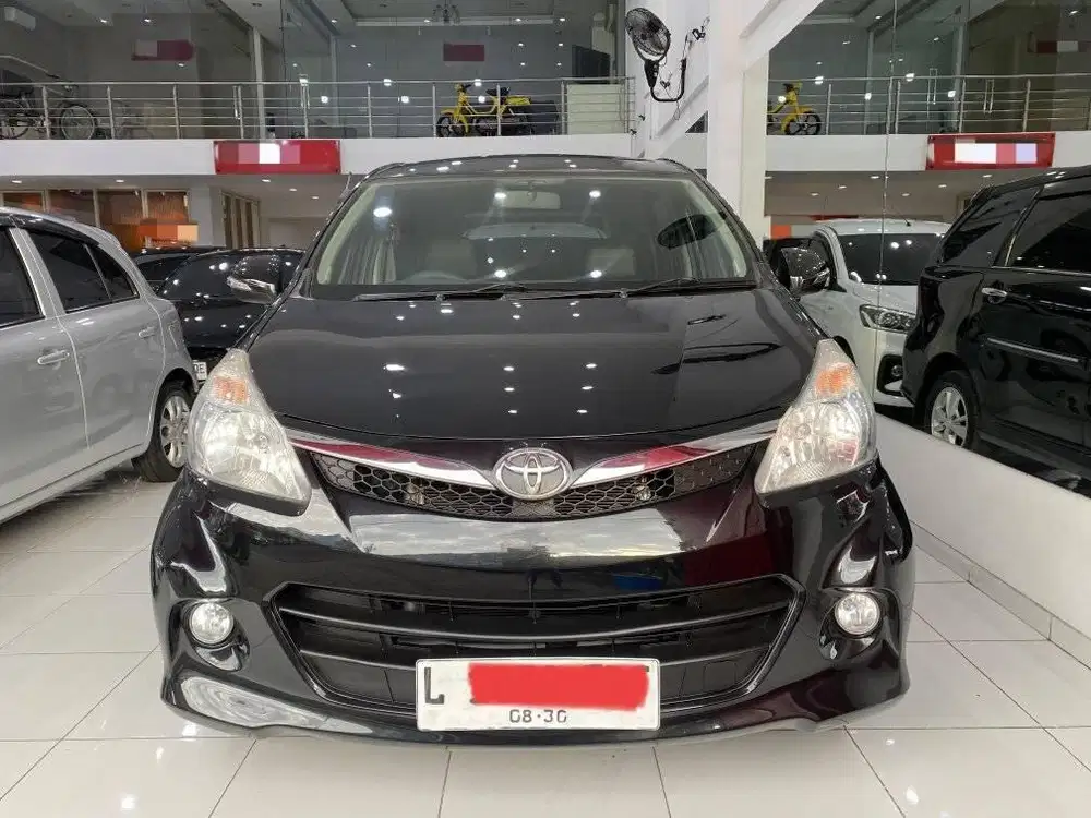 Avanza 1.5 Veloz 2012, ISTIMEWA