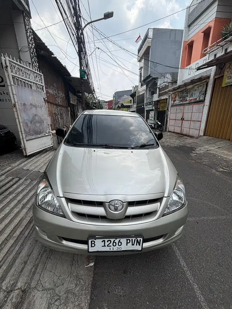 Innova / inova E MT 2005 velg G pajak full setahun hidup
