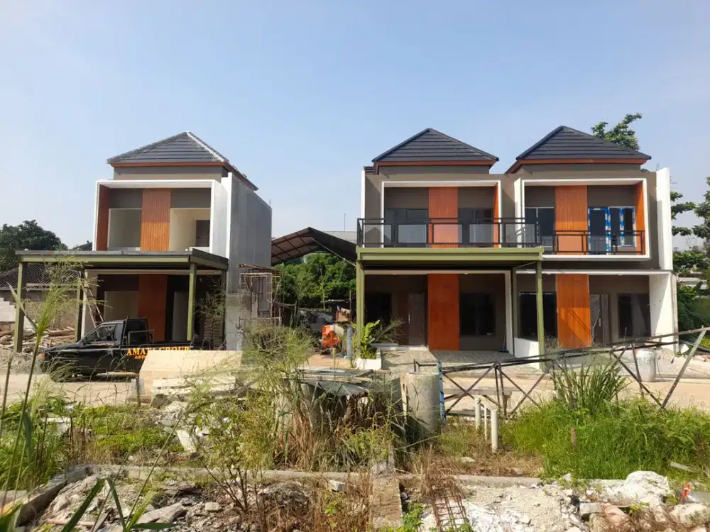 Rumah 2lantai super murah, keluarg gerbang cluster langsung jalan raya jatiwarna