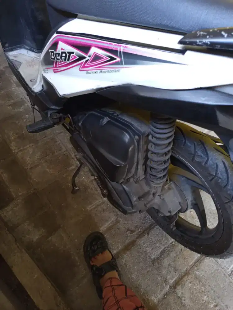 Jual  Beat 2013 warna putih