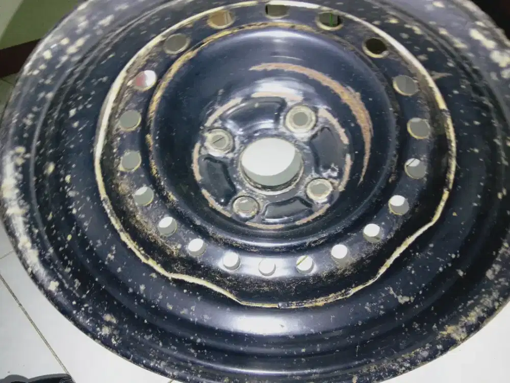 Velg Mobil kondisi sesuai yang difoto