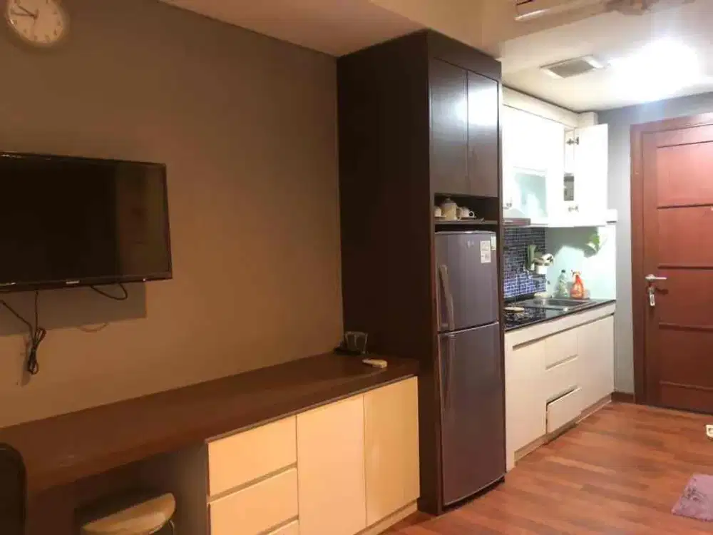 Disewakan tipe studio apartment royal mediterania garden residence
