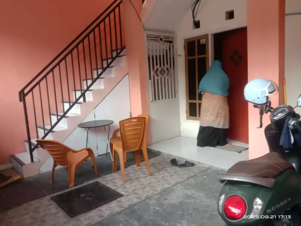 Dijual cepat rumah kost aktif selangkah kampus pelayaran di perumahan pesona alam gunung anyar