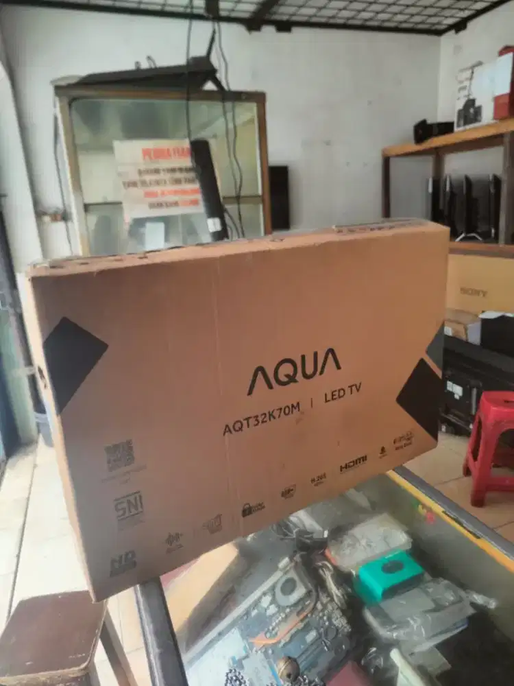 TV LED AQUA 32 INCI FULLSET RASA BARU