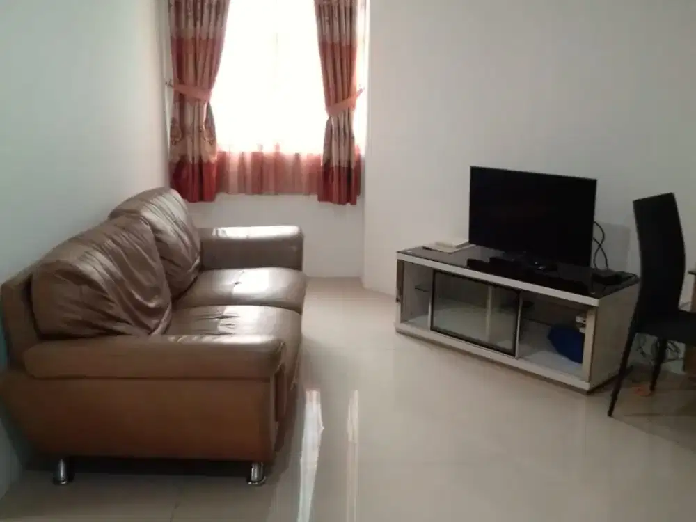 Apartment 2 BR Green Central City Furnished luas 60m type besar