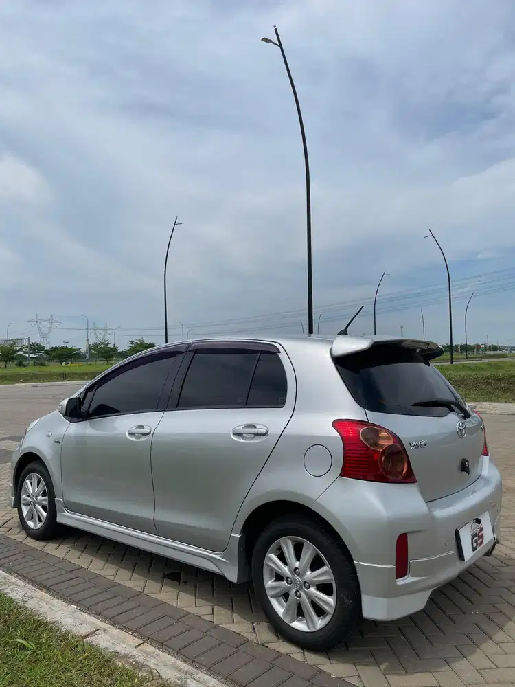 Toyota Yaris 2012 Bensin