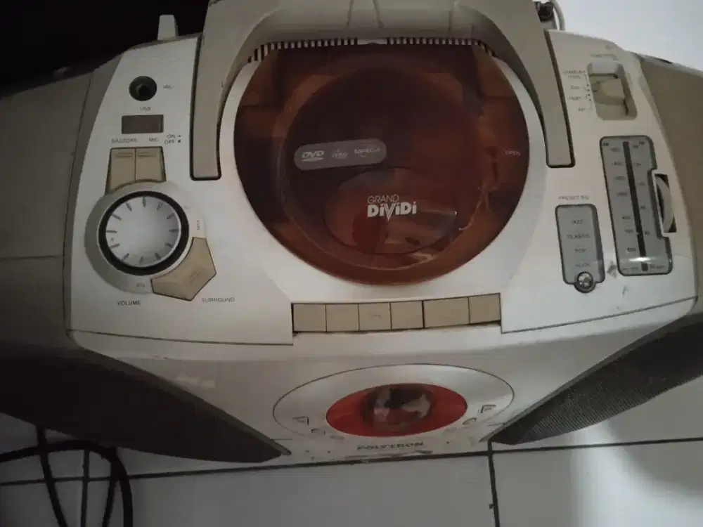 Tape radio compo kondisi radio hidup