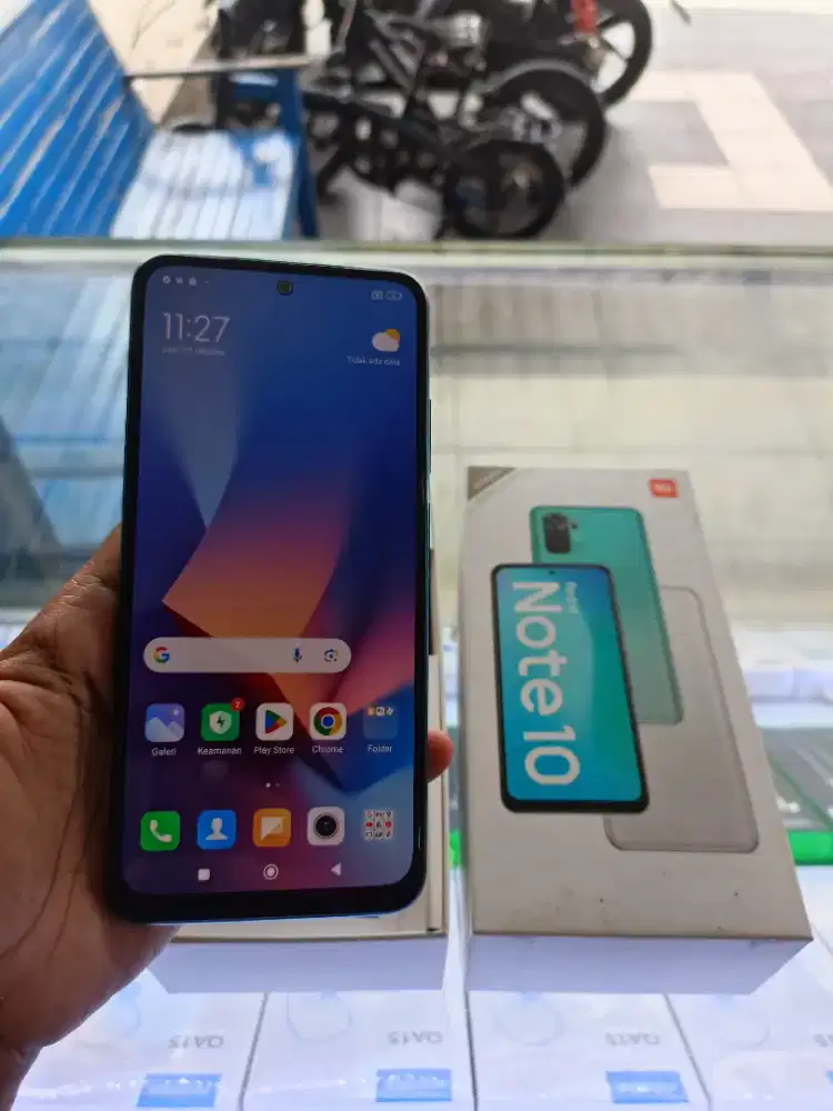 Redmi note 10 8+4/128 gb