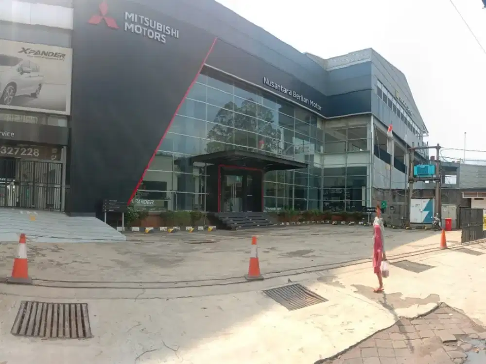 DIJUAL SHOWROOM DAN TANAH KOSONG DI CIKOKOL!