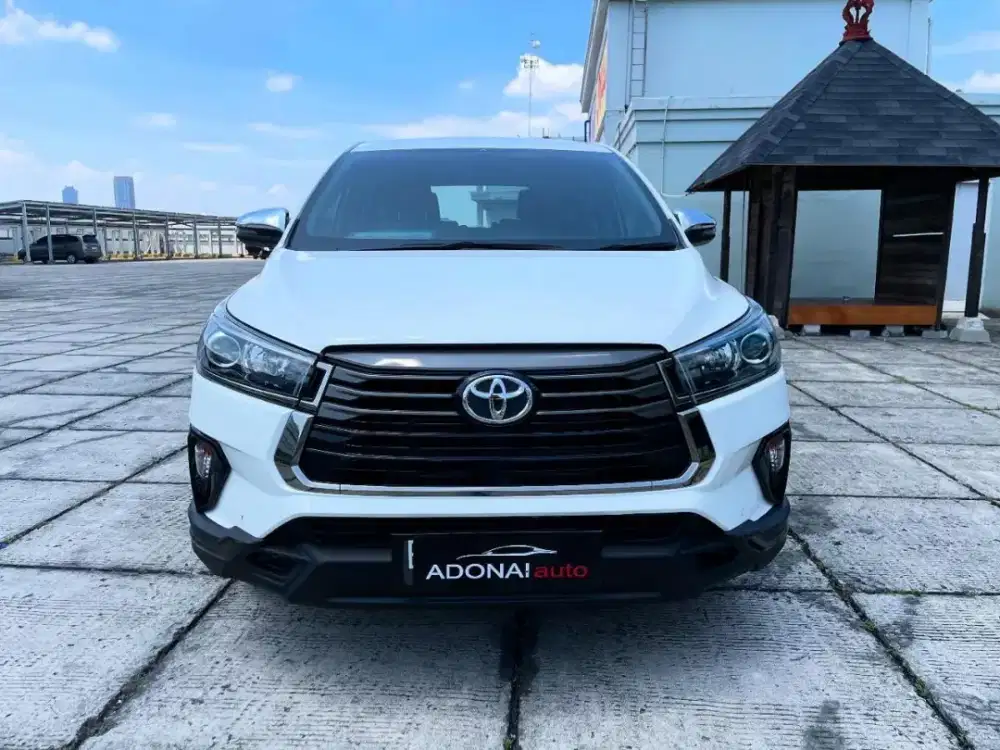 INNOVA VENTURER 2.4 DIESEL AT 2021