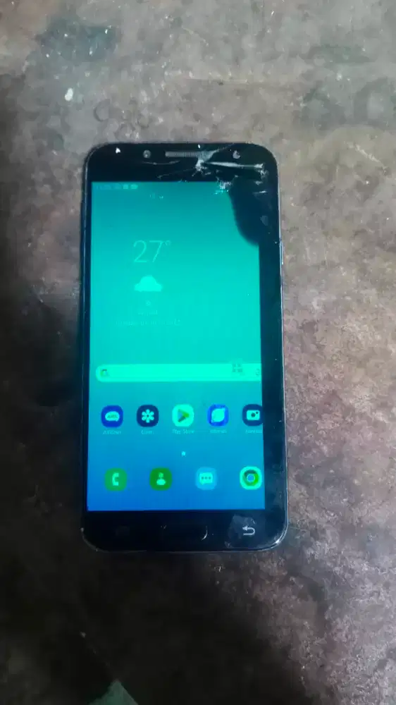 Samsung j7pro 3/32