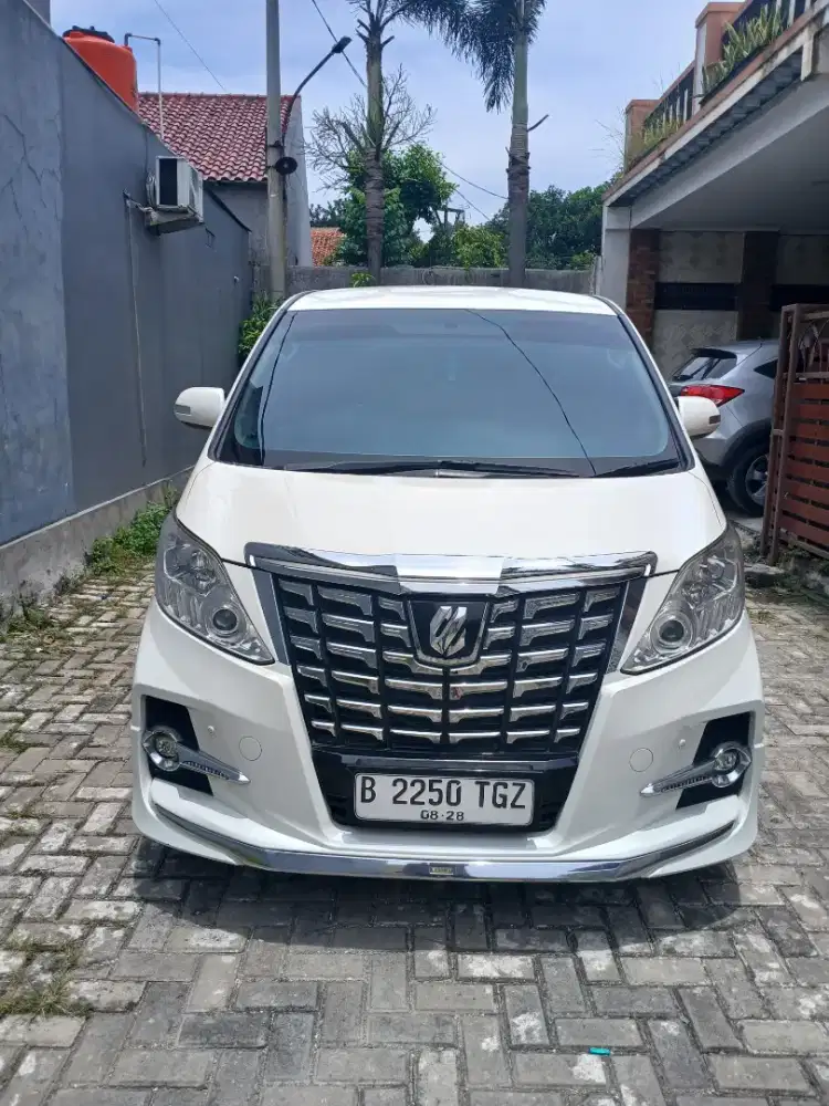 Toyota alfard x 2014